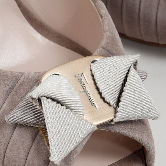 Salvatore Ferragamo Mauve Suede Platform Heels - Picture 7 of 10